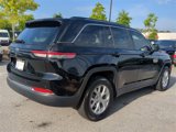 Certified 2024 Jeep Grand Cherokee Limited image 4