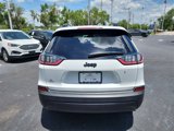 Used 2021 Jeep Cherokee Latitude image 4