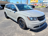 Used 2020 Dodge Journey SE w/ SE Popular Equipment Group image 2