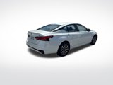 Used 2023 Nissan Altima 2.5 SV image 5