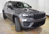 Used 2022 Jeep Grand Cherokee Altitude image 3