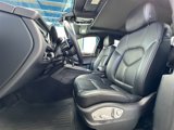 Certified 2024 Porsche Macan image 5