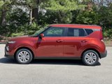 Used 2020 Kia Soul LX image 3