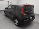 Used 2021 Kia Soul LX image 5