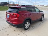 Used 2021 GMC Terrain SLE w/ Driver Convenience Package image 4