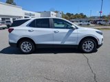 Used 2022 Chevrolet Equinox LT image 3