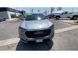 Used 2024 GMC Terrain SLE image 3
