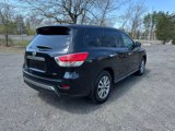 Used 2014 Nissan Pathfinder S image 4