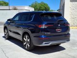 New 2025 Mitsubishi Outlander SE image 3