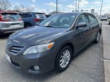 Used 2010 Toyota Camry XLE image 3