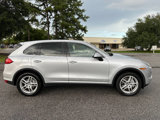 Used 2011 Porsche Cayenne S image 2