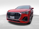 Used 2023 Audi Q3 2.0T Premium Plus w/ Premium Plus Package image 2
