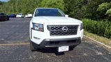 Used 2023 Nissan Frontier SV w/ SV Convenience Package image 3