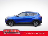Used 2023 Kia Seltos S w/ Navigation Package image 4