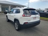 Used 2020 Jeep Cherokee Latitude Plus image 3