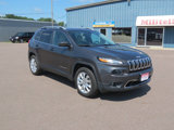 Used 2017 Jeep Cherokee Limited image 3