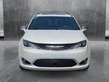 Used 2020 Chrysler Pacifica Limited image 2