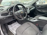 Used 2017 Chevrolet Malibu LT image 2
