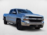Used 2018 Chevrolet Silverado 1500 LT w/ Texas Edition image 3