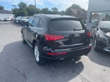 Used 2017 Audi Q5 2.0T Premium Plus w/ Technology Package image 4