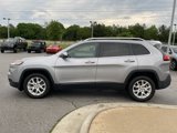 Used 2018 Jeep Cherokee Latitude Plus image 4