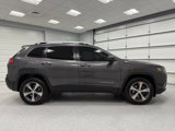 Used 2019 Jeep Cherokee Limited image 5