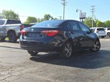 Used 2018 Toyota Corolla LE image 2