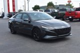 Used 2022 Hyundai Elantra SEL image 3