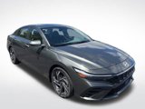 Used 2024 Hyundai Elantra SEL w/ Convenience Package image 3