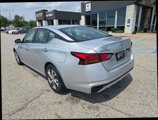 Used 2023 Nissan Altima 2.5 S image 3