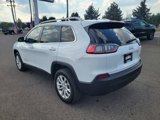 Used 2019 Jeep Cherokee Latitude w/ Popular Appearance Group image 4