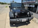 Used 2015 Jeep Wrangler Unlimited Rubicon w/ Max Tow Package image 3