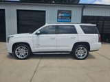 Used 2018 GMC Yukon SLT w/ Premium Edition image 6