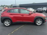 Used 2021 Hyundai Kona SE image 2