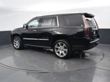 Used 2020 Cadillac Escalade Premium Luxury image 3