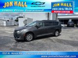 Used 2017 Chrysler Pacifica Touring-L image 3