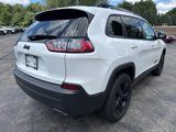 Used 2020 Jeep Cherokee Latitude Plus image 3