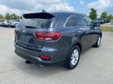 Used 2019 Kia Sorento LX w/ LX Convenience Package image 3