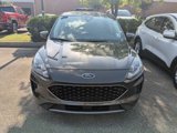 Used 2020 Ford Escape SE image 2