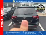 Used 2019 Volkswagen Tiguan SE w/ Panoramic Sunroof Package image 5