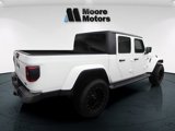 Used 2020 Jeep Gladiator Overland w/ LED Lighting Group image 2