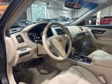 Used 2013 Nissan Altima 3.5 SL w/ Technology Pkg image 6