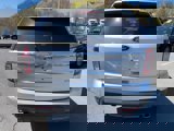 Used 2015 Ford Explorer XLT w/ Equipment Group 202A image 5