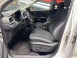 Used 2020 Kia Sorento LX w/ LX I4 Convenience Package image 4