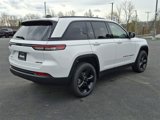 New 2025 Jeep Grand Cherokee Limited w/ Black Appearance Package image 4
