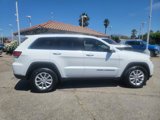 Certified 2021 Jeep Grand Cherokee Laredo image 4