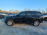 New 2025 Jeep Grand Cherokee Laredo X w/ Luxury Tech Group I image 2