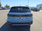 New 2025 Volkswagen Taos SE image 5