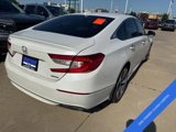 Used 2018 Honda Accord Touring image 3