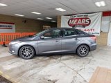 Used 2018 Ford Focus SE w/ SE Appearance Package image 3